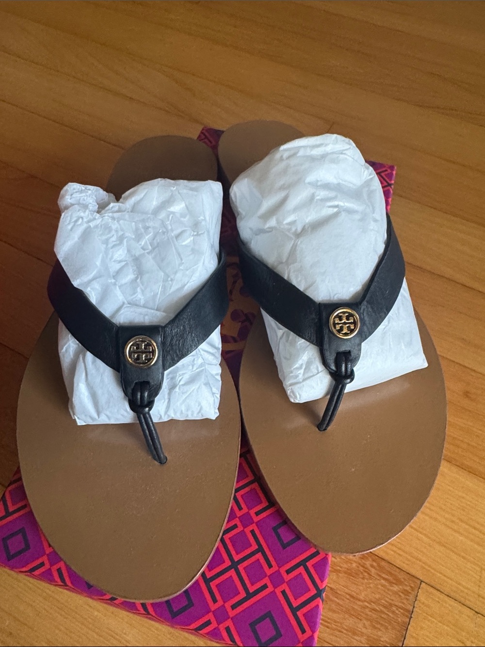 Tory Burch Black Leather Logo Thong Sandals with Brown Footbed